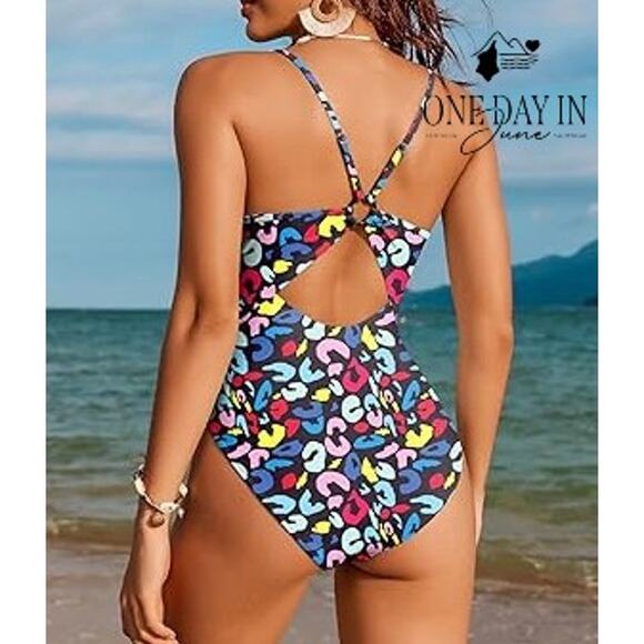 Aimage Ring Back One Piece Swimsuit Size XL - Picture 2 of 7